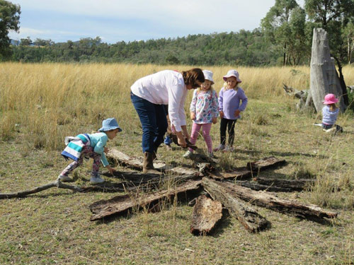 18th-and-19th-May-2015-Play-and-bush-walk-372---Copy.jpg